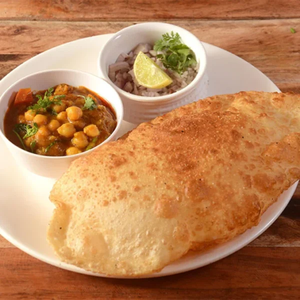 Chole Bhature (Fresh & Tasty)